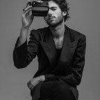 Reno McCarthy “Deep Dive”, a polished production that feels organic and true